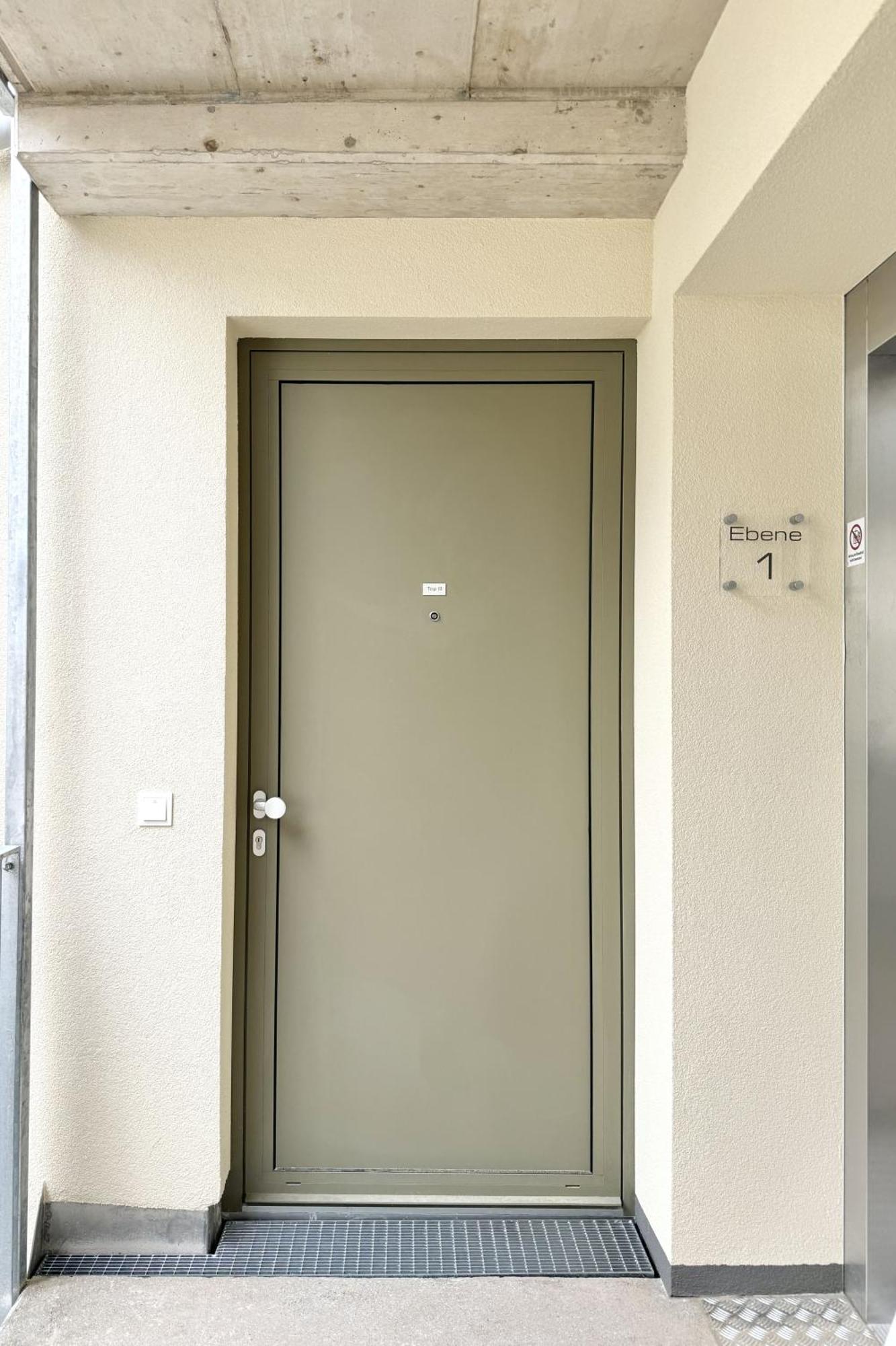 Modernes Studio Beim Domplatz Wiener Neustadt Luaran gambar